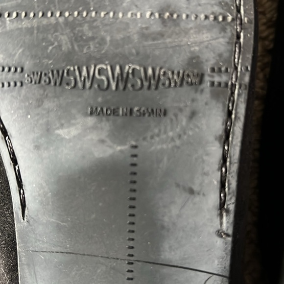 Stewart Weitzman suede slip ons 9 1/2 - Picture 3 of 5